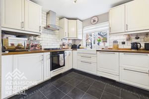 Photo 23- click for photo gallery